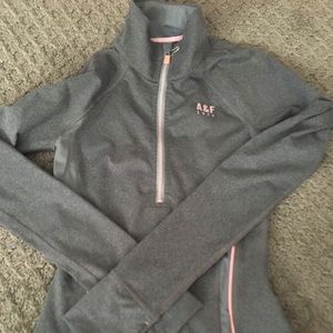 Women’s Abercrombie & Fitch quarter zip